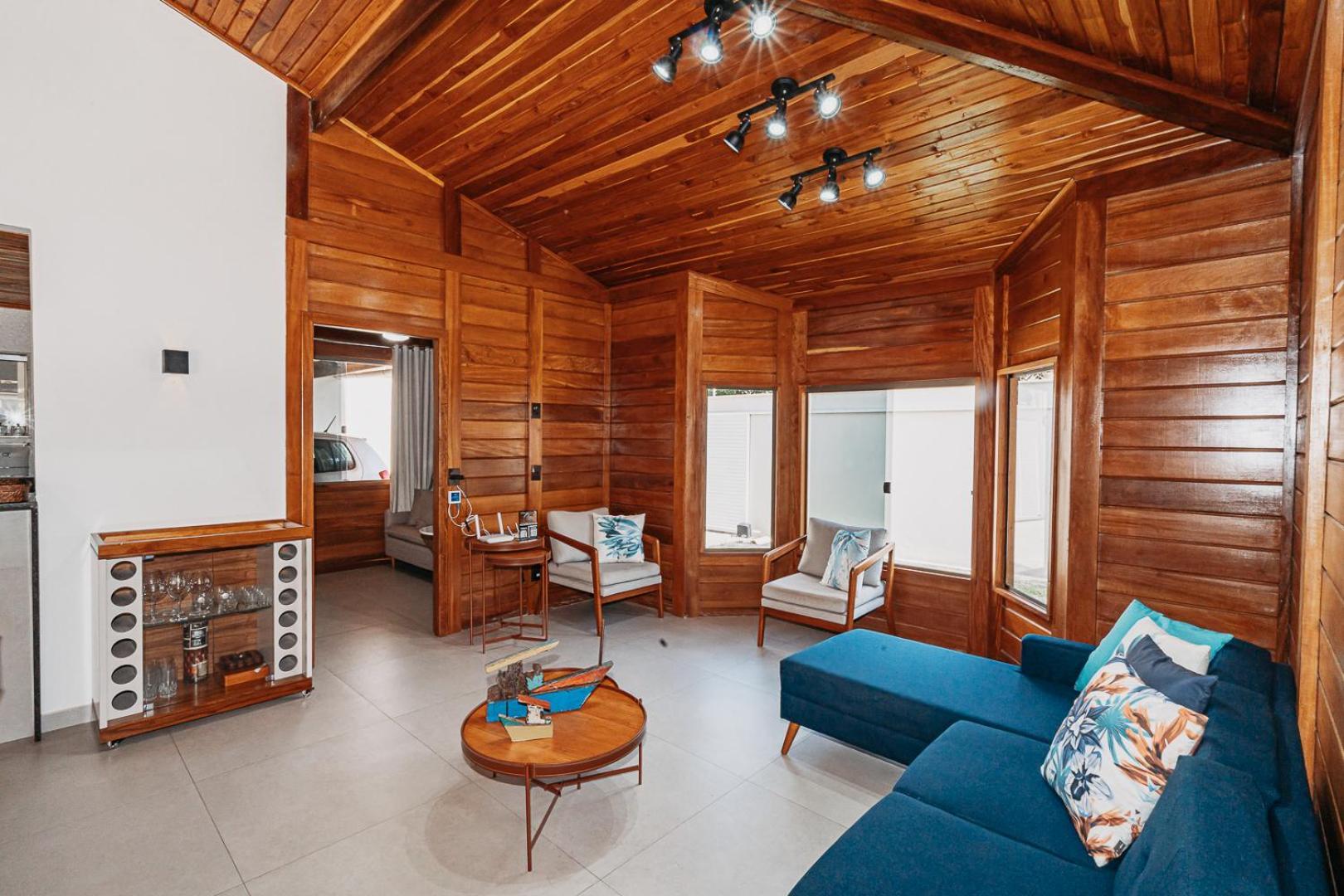 Casadecastelhanos, Quadra Do Mar De Castelhanos, 4 Suites Com Ar, Churrasqueira, Piscina, Hidromassagem, Cozinha Integrada Gourmet Ideal Para Familia E Amigos Anchieta  Dış mekan fotoğraf