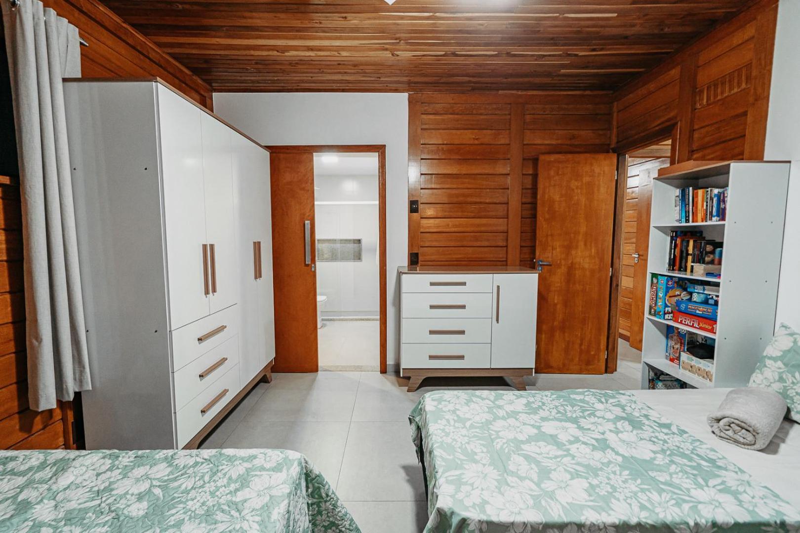 Casadecastelhanos, Quadra Do Mar De Castelhanos, 4 Suites Com Ar, Churrasqueira, Piscina, Hidromassagem, Cozinha Integrada Gourmet Ideal Para Familia E Amigos Anchieta  Dış mekan fotoğraf