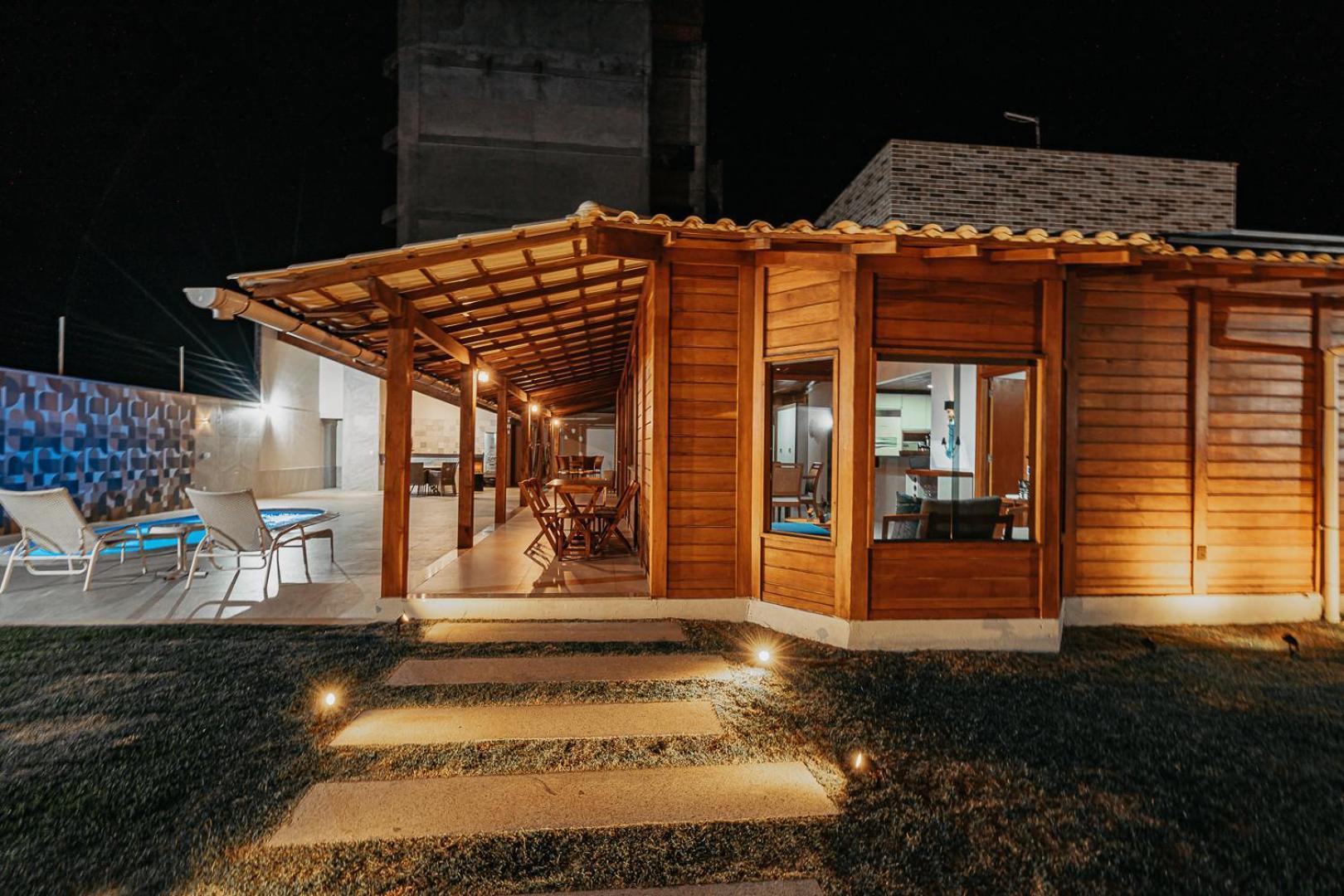Casadecastelhanos, Quadra Do Mar De Castelhanos, 4 Suites Com Ar, Churrasqueira, Piscina, Hidromassagem, Cozinha Integrada Gourmet Ideal Para Familia E Amigos Anchieta  Dış mekan fotoğraf